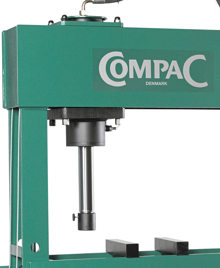 COMPAC KORJAAMOPURISTIN 100T