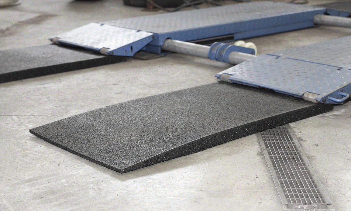 NOUSURAMPPI 1000 X 500 X 40 MM SAKSINOSTIMILLE