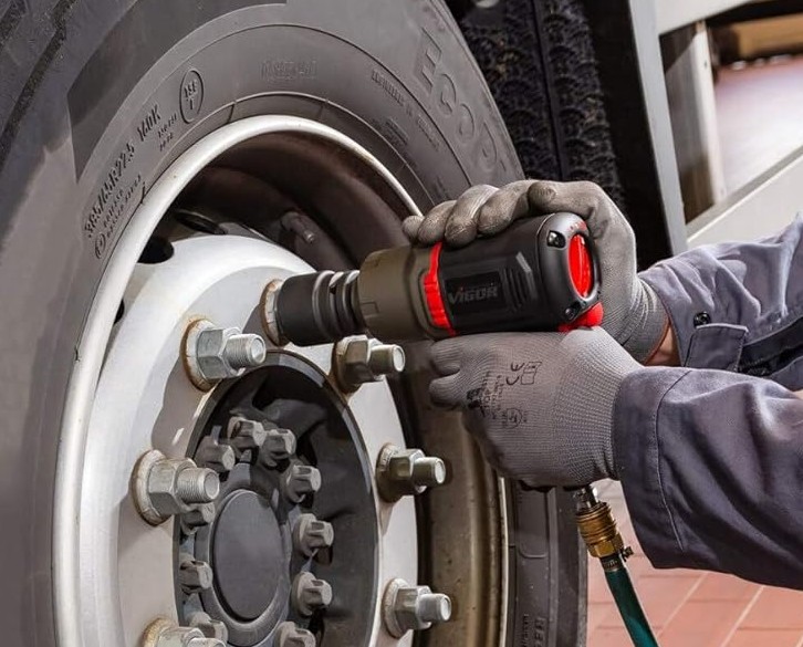 VIGOR 3/4' PAINEILMAMUTTERIVÄÄNNIN 1890 NM SIS 24, 30, 32 JA 36MM HYLSYT