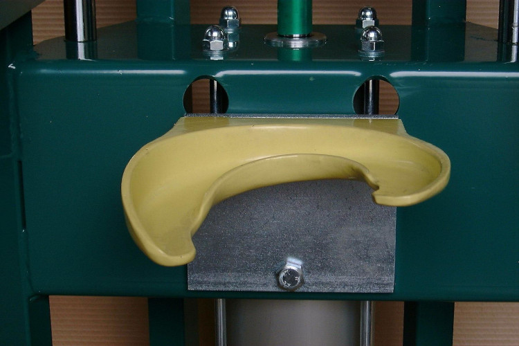 COMPAC CSC ALAJOUSILAUTANEN KOLEOS  KADJAR  QASHQAI  JUKE