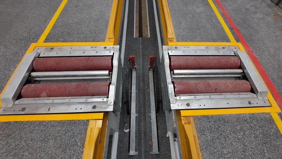 SHERPA LS-12 KUORMITUSLAITTEEN LIUKUKISKOT