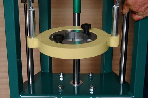 [929059] COMPAC CSC JOUSIPURISTIMEN YLÄJOUSILAUTANEN MERCEDES C 2010 ETEENPÄIN