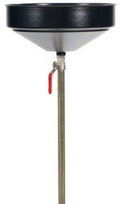 [049-1478-000] JÄTEÖLJYSUPPILO METALLINEN 20L JA VALUTUSPUTKI