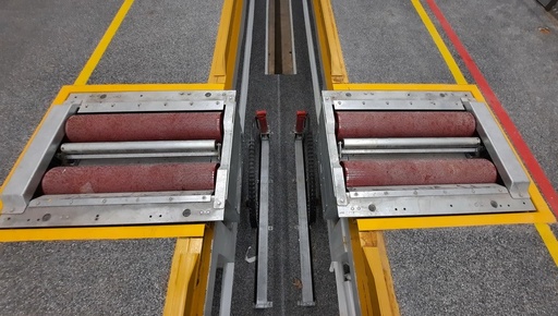 [SVZ410463] SHERPA LS-12 KUORMITUSLAITTEEN LIUKUKISKOT