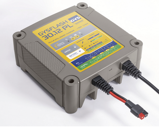 [029668] GYS FLASH 30.12 PL AKKUVARAAJA 30 A, 1,9 M KAAPELIT